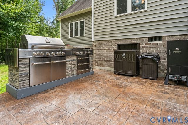 6446 Chestnut Church Rd, Mechanicsville, VA 23116