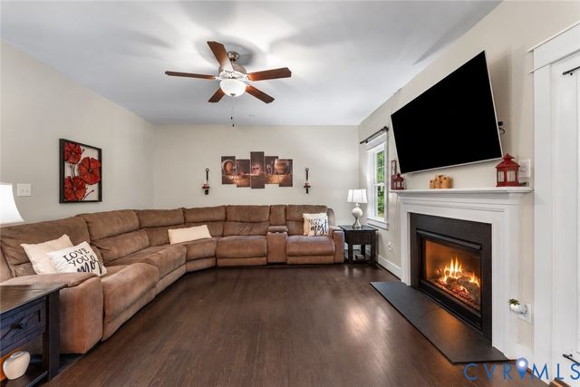 6446 Chestnut Church Rd, Mechanicsville, VA 23116