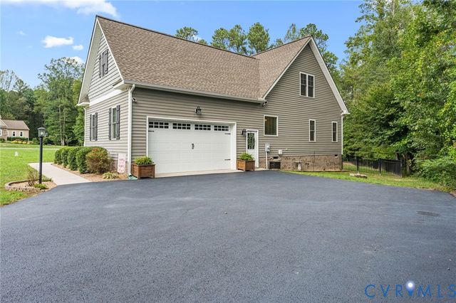 6446 Chestnut Church Rd, Mechanicsville, VA 23116