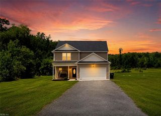 1350 Glen Haven DR, Suffolk, VA 23437