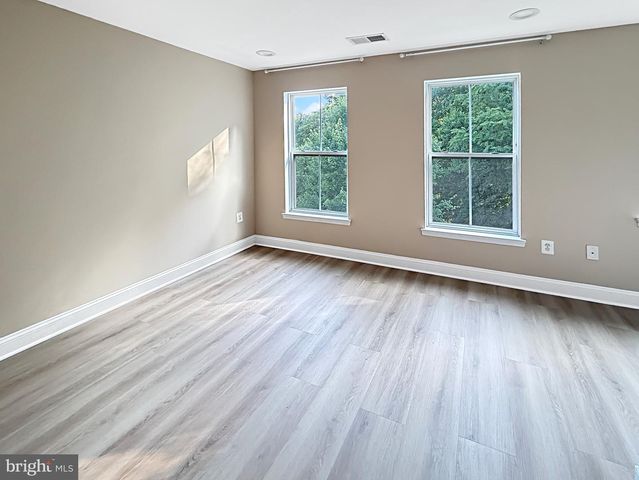 11922 WEYBRIDGE LN, Germantown, MD 20876