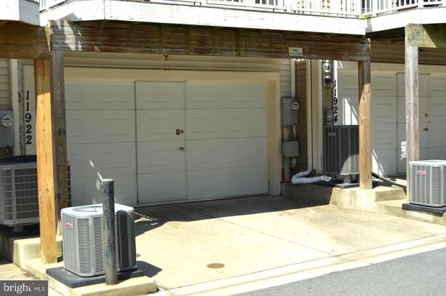 11922 WEYBRIDGE LN, Germantown, MD 20876