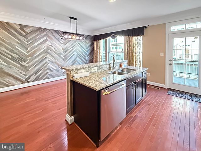 11922 WEYBRIDGE LN, Germantown, MD 20876
