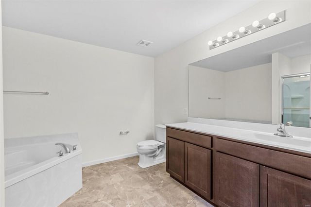302 Windmill View Court, O'fallon, MO 63385