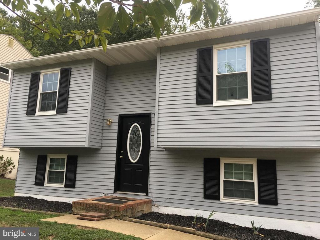 Image 1 of property listing at 1531 HICKORY WOOD DR, Annapolis, MD 21409