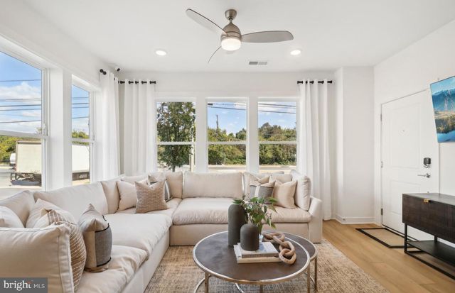 16104 FREDERICK RD, Rockville, MD 20850