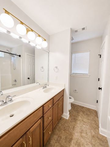 1322 Knoll Ln, Lebanon, TN 37087