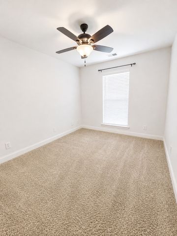 1322 Knoll Ln, Lebanon, TN 37087