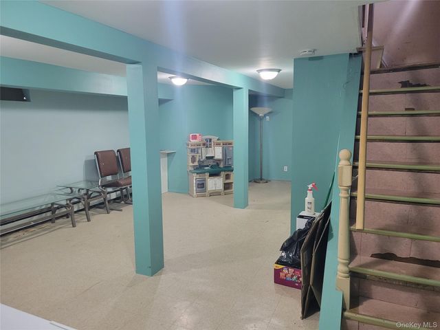 214-19 112 Road, Queens Village, NY 11429