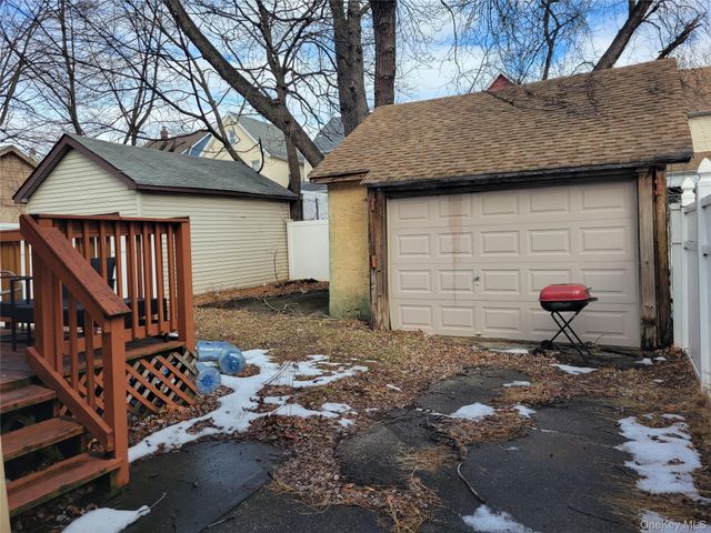 214-19 112 Road, Queens Village, NY 11429