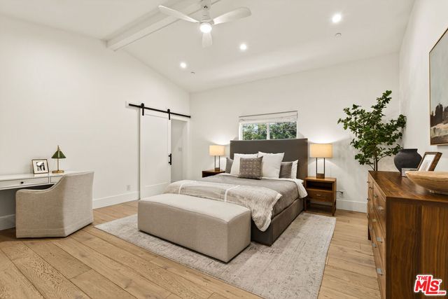 2670 Barry Avenue, Los Angeles, CA 90064