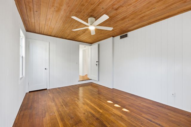 236 Greymon Drive, West Palm Beach, FL 33405