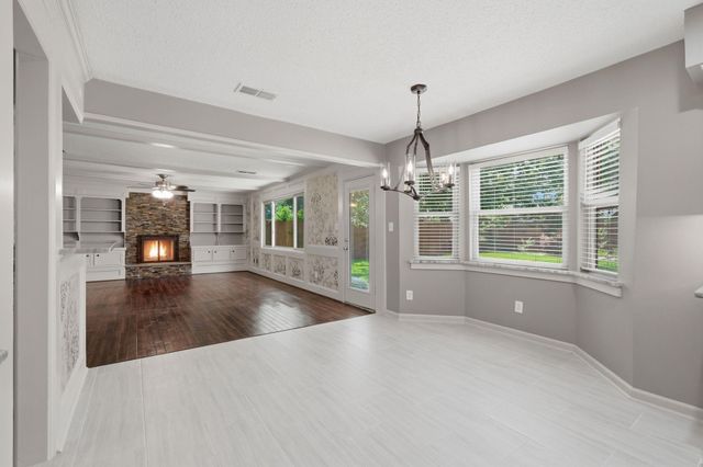 5306 Dana Leigh Drive, Houston, TX 77066