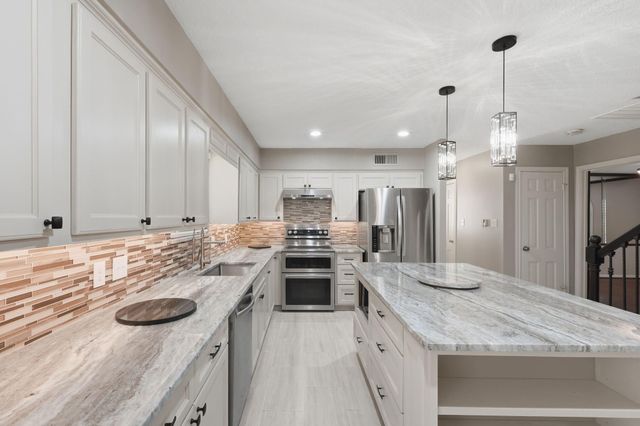5306 Dana Leigh Drive, Houston, TX 77066