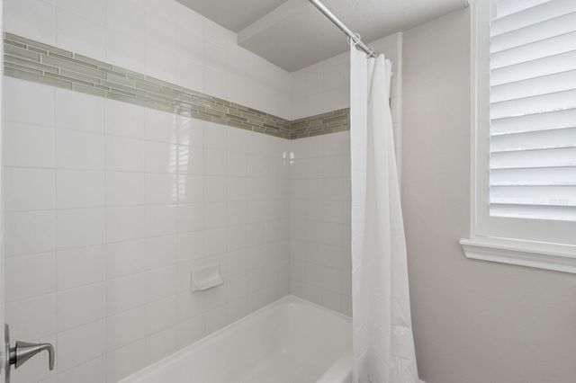 5306 Dana Leigh Drive, Houston, TX 77066