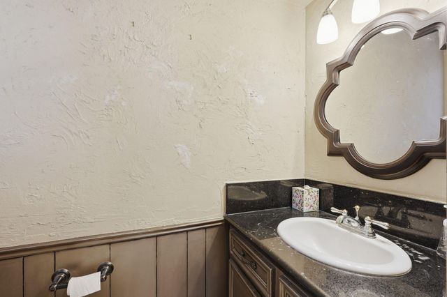 5306 Dana Leigh Drive, Houston, TX 77066