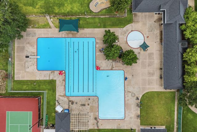 5306 Dana Leigh Drive, Houston, TX 77066