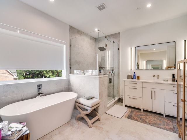 4200 University Boulevard, University Park, TX 75205