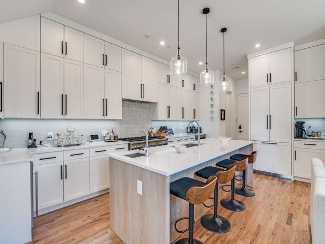 4200 University Boulevard, University Park, TX 75205