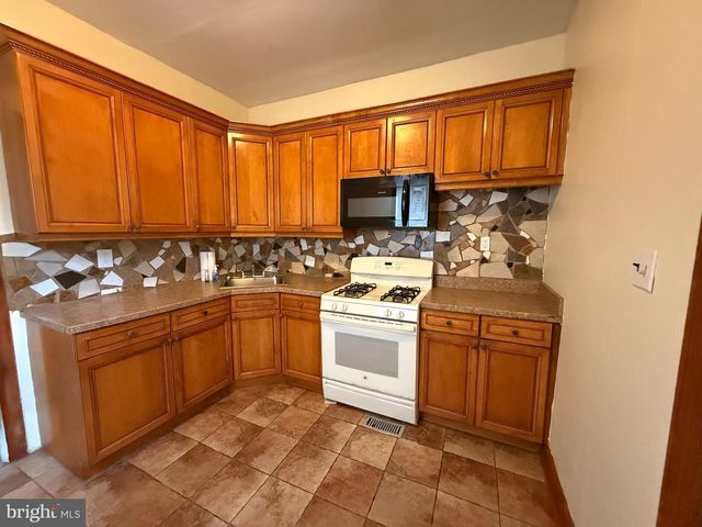 4216 WYALUSING AVE, Philadelphia, PA 19104