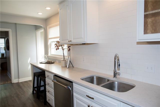 2821 Elmwood Avenue, Brighton, NY 14618