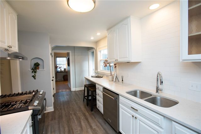 2821 Elmwood Avenue, Brighton, NY 14618