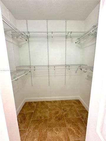 14602 SW 182nd Ter 0, Miami, FL 33177