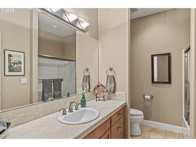 29200 Nw 71st, Ridgefield, WA 98642