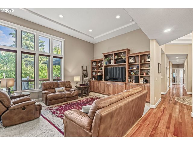 29200 Nw 71st, Ridgefield, WA 98642