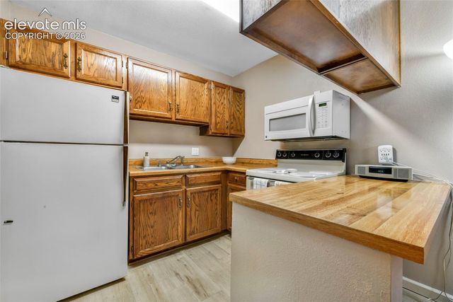 2430 Palmer Park Boulevard D1, Colorado Springs, CO 80909