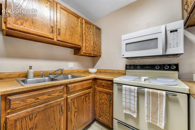 2430 Palmer Park Boulevard D1, Colorado Springs, CO 80909