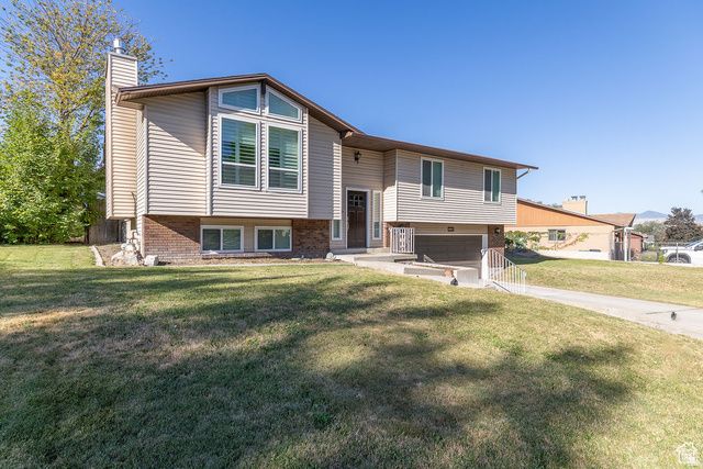 228 E GOLDEN WILLOW CIR, Sandy, UT 84070