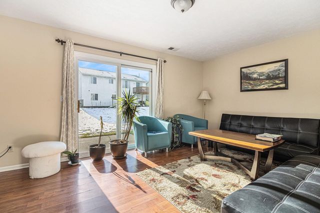 1882 Crosswinds Court Se, City Of Kentwood, MI 49508