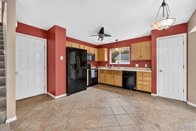 1033 Providence Pointe Drive, Wentzville, MO 63385