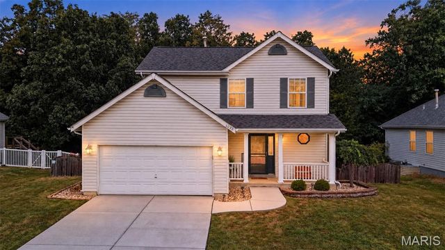 1033 Providence Pointe Drive, Wentzville, MO 63385