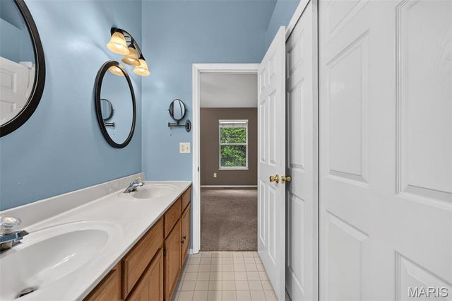 1033 Providence Pointe Drive, Wentzville, MO 63385