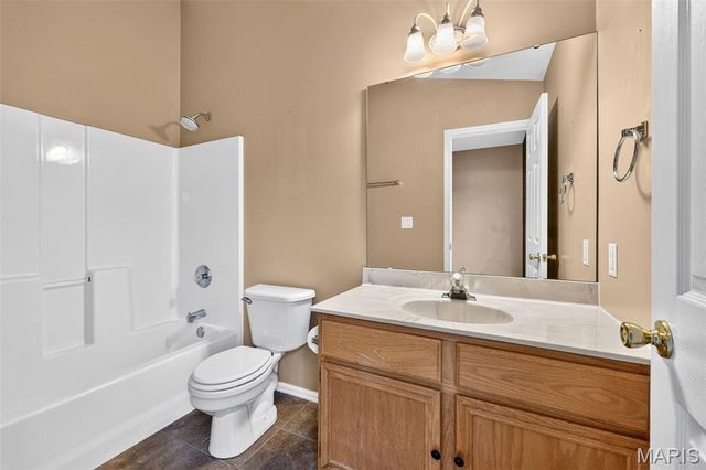 1033 Providence Pointe Drive, Wentzville, MO 63385