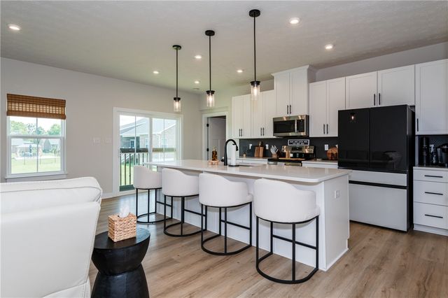 7240 Rivendell Circle, Dayton, OH 45459