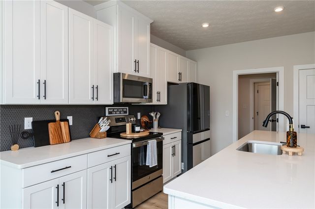7240 Rivendell Circle, Dayton, OH 45459