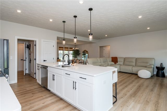 7240 Rivendell Circle, Dayton, OH 45459