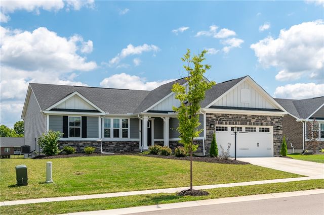 7240 Rivendell Circle, Dayton, OH 45459