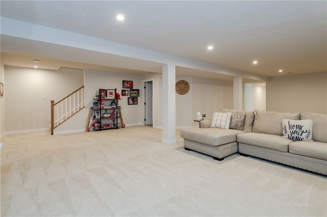 7240 Rivendell Circle, Dayton, OH 45459