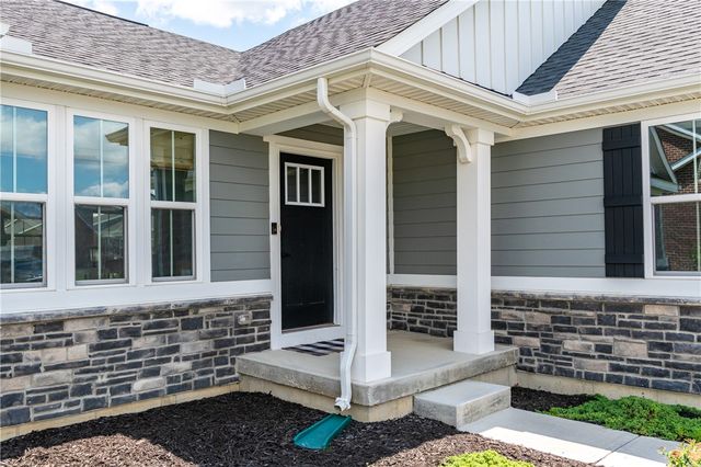 7240 Rivendell Circle, Dayton, OH 45459