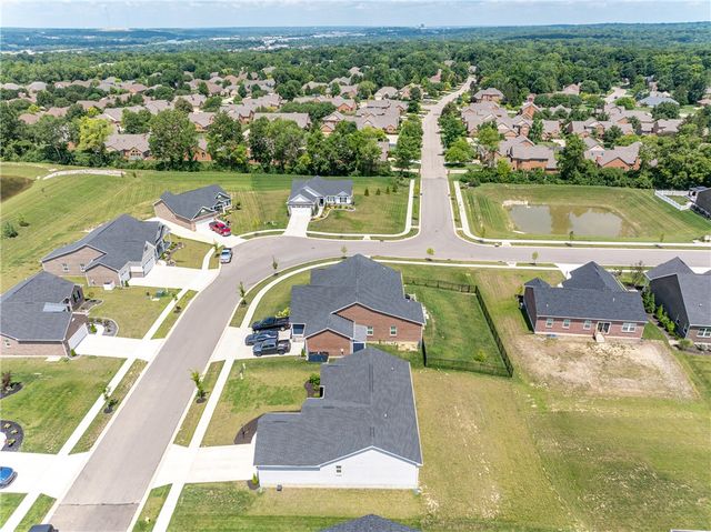 7240 Rivendell Circle, Dayton, OH 45459