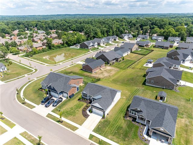 7240 Rivendell Circle, Dayton, OH 45459