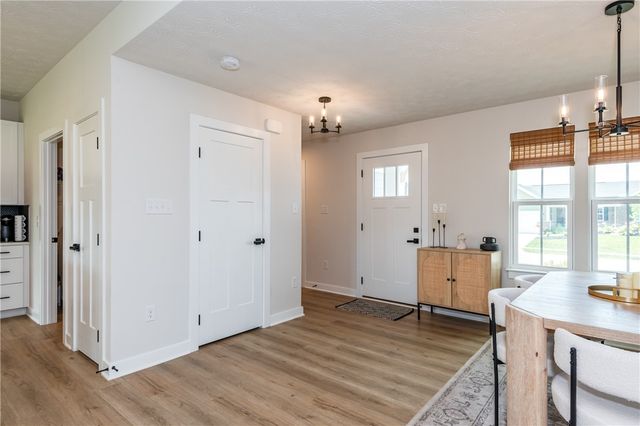7240 Rivendell Circle, Dayton, OH 45459