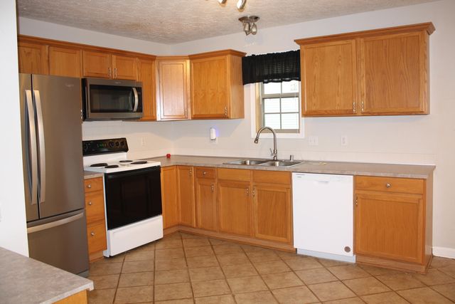 913 Fieldstone, Richmond, KY 40475