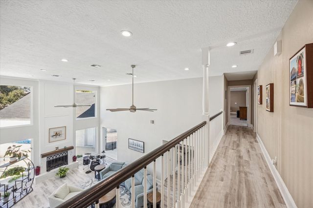 830 Silvergate Drive, Houston, TX 77079