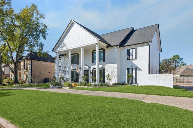 830 Silvergate Drive, Houston, TX 77079