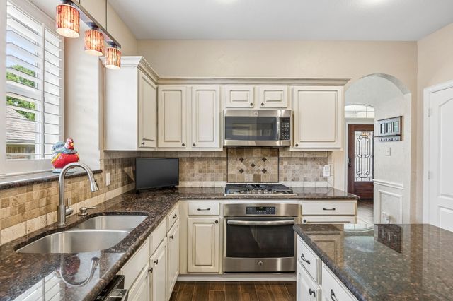 1214 Donegal Lane, Garland, TX 75044